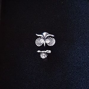 White Gemstone Owl Fashion Ring
